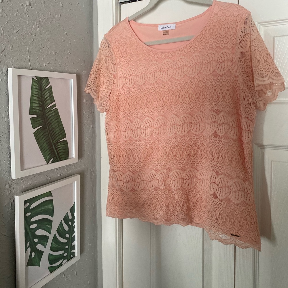 Calvin Klein scalloped pink lace top